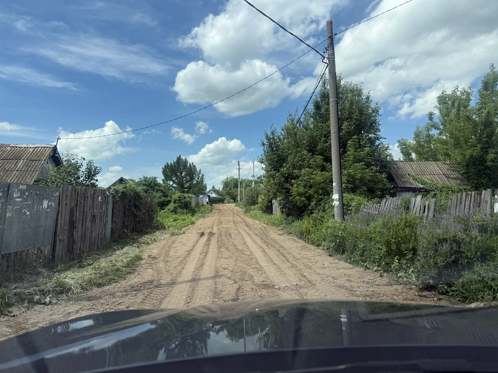 Так же  произведена отсыпка дороги.