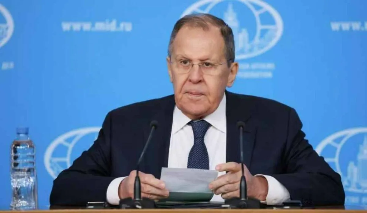 Лавров раскрыл подробности встречи с послами Германии, Франции и Великобритании в МИД 

Министр инос
