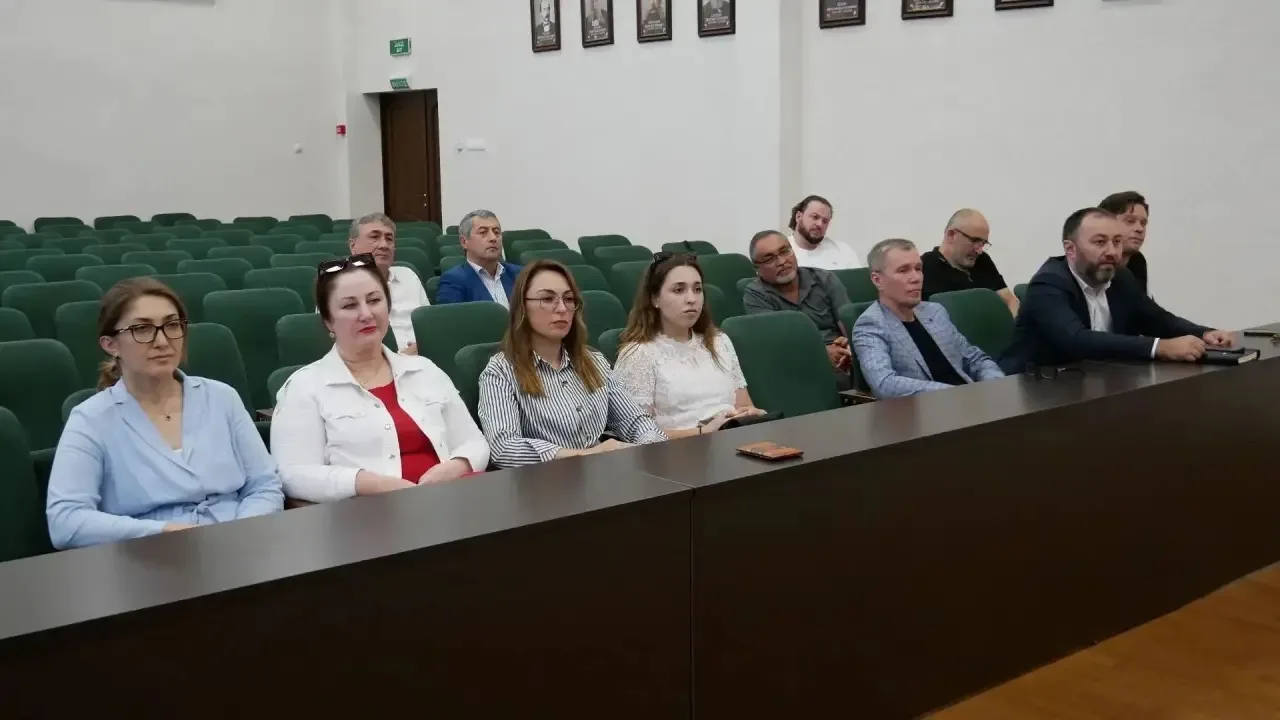 Сотрудники ВНИИ МВД России обсудили с Общественным советом при МВД по Карачаево-Черкесской