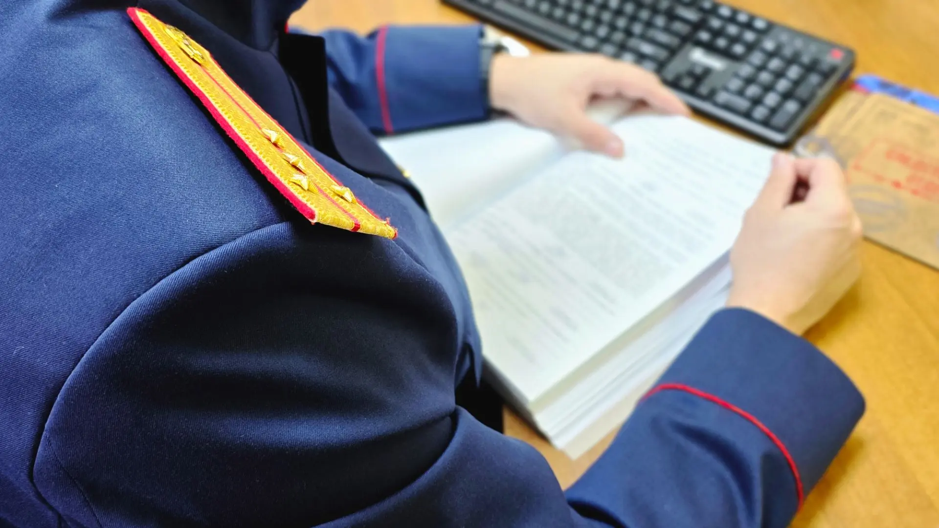 Возбуждено уголовное дело по факту травмирования ребенка на детской площадке