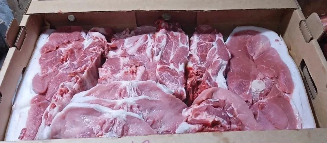 *ЭКОНАБОР ДОМАШНЯЯ СВИНИНА = 10 кг цена 9000 руб*:  🐷 задняя часть 🐷 грудинка  🐷 лопатка  🐷 рёбра 🐷 