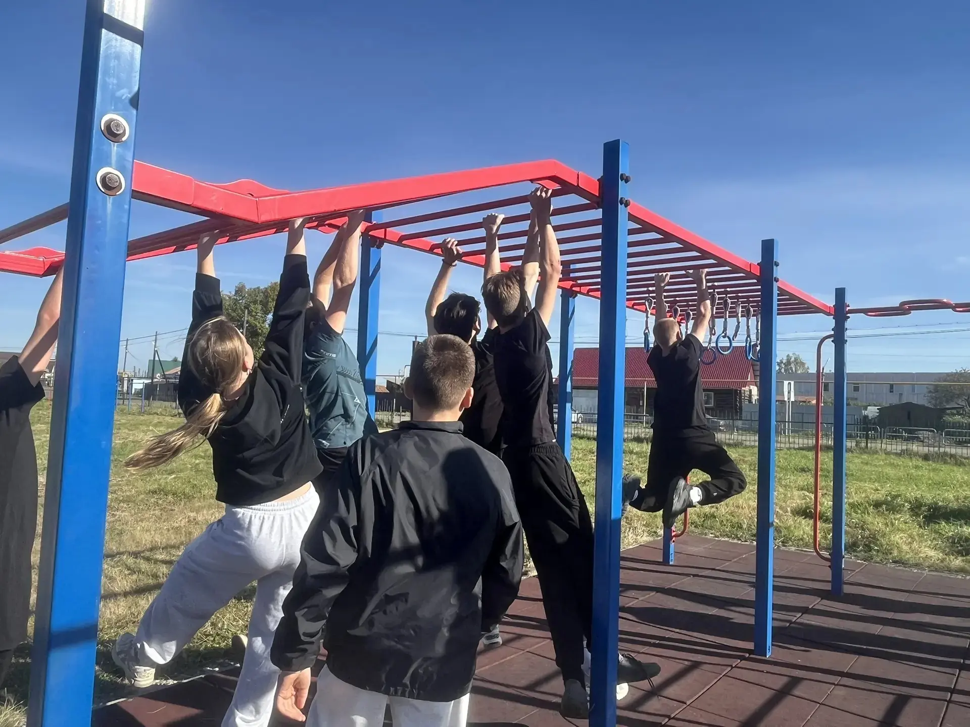 💪Сегодня в рамках «Дня здоровья» для 6–11 классов в МБОУ «Кундравинская СОШ имени Геро...