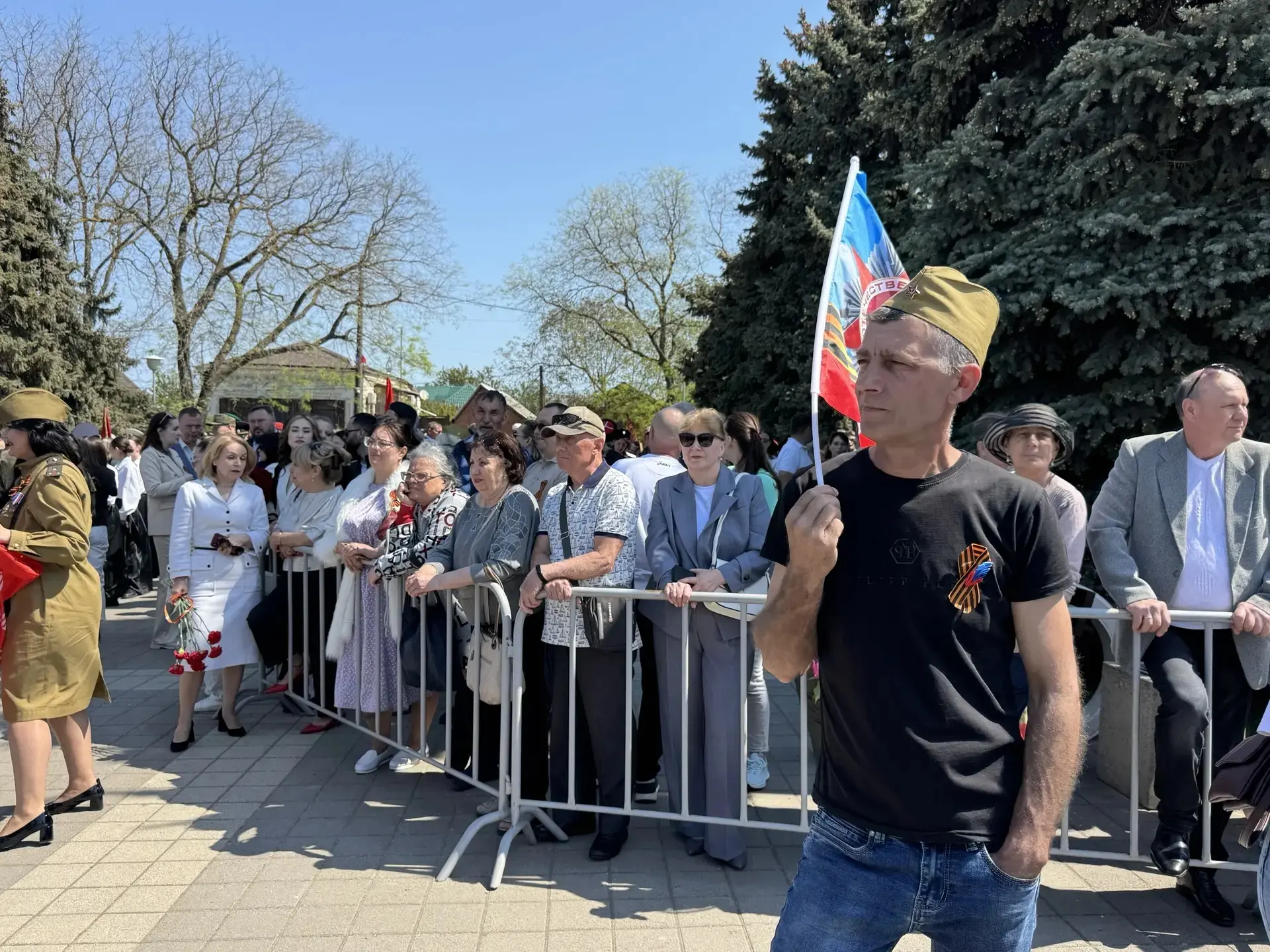 🔥Кульминацией Дня Победы в Ейске стал митинг на площади Революции  Задолго до торжественной части ей
