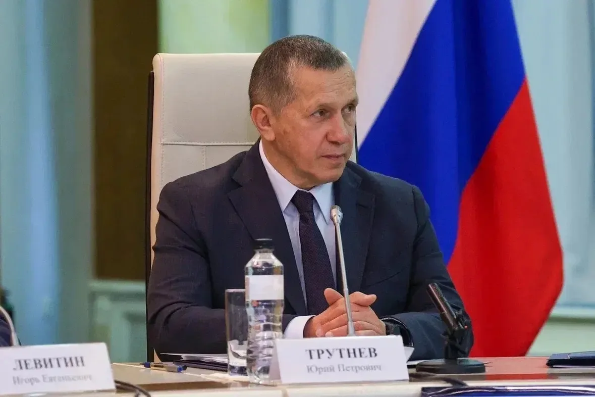 Принял участие в заседании Совета по защите национальных интересов РФ в Арктике и разви...
