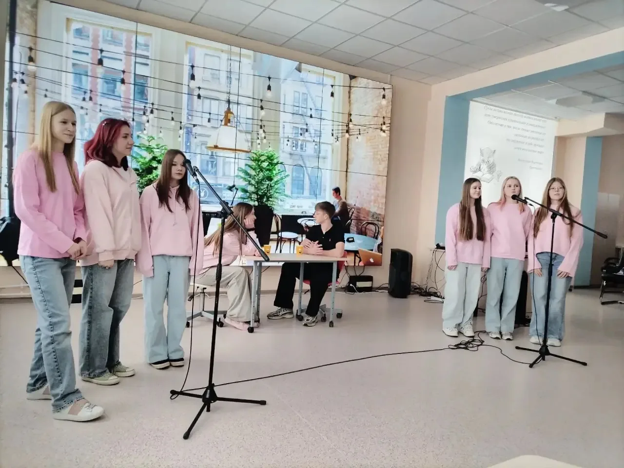 Музыка без границ 🎶  27 февраля 2026 года в конференц‑зале нашей школы царила атмосфера, в которой н