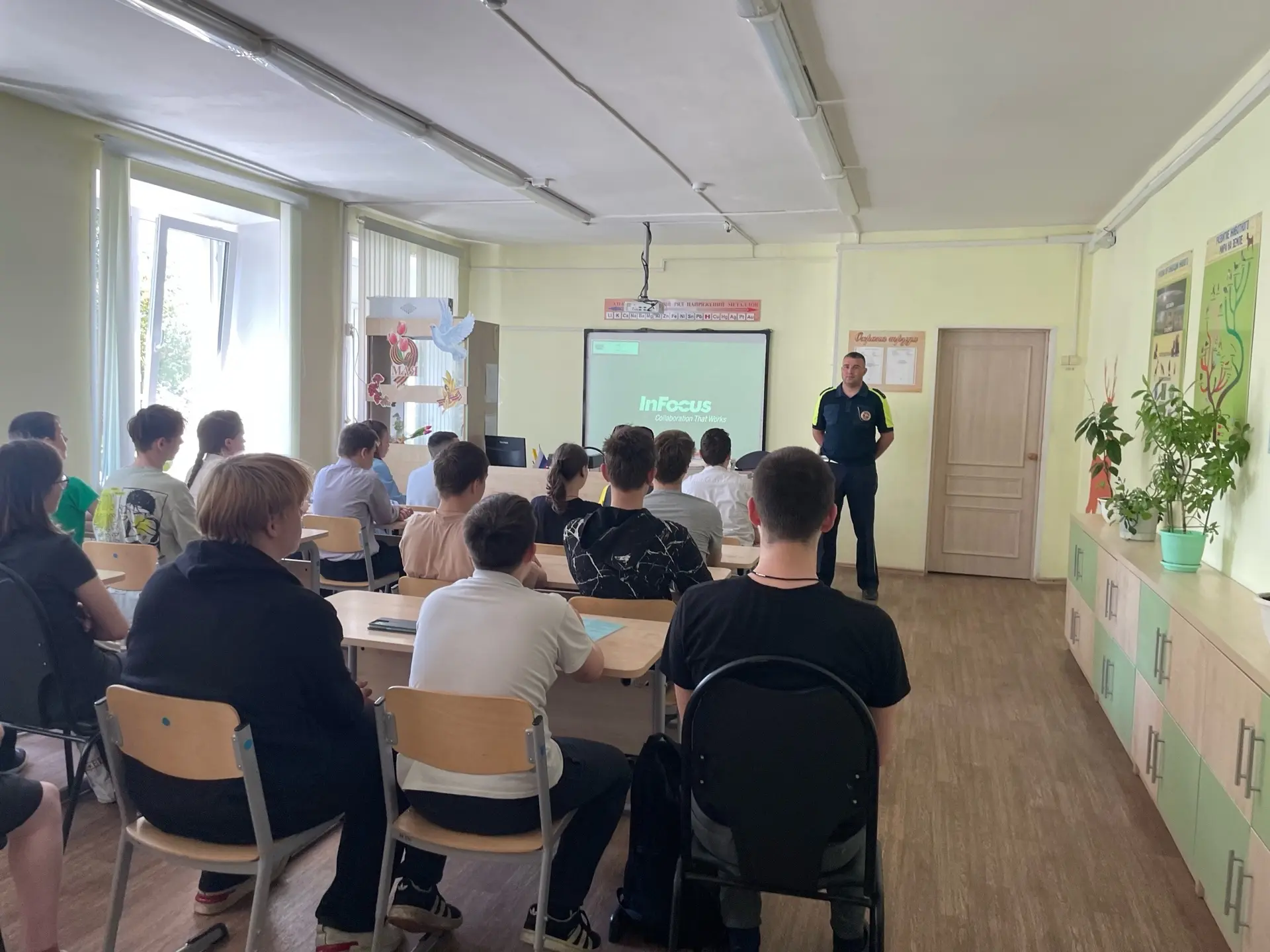 👮‍♀22.05.2026 г. инспектор Отдела ГИБДД ОМВД России «Балахнинский» провел для обучающи...