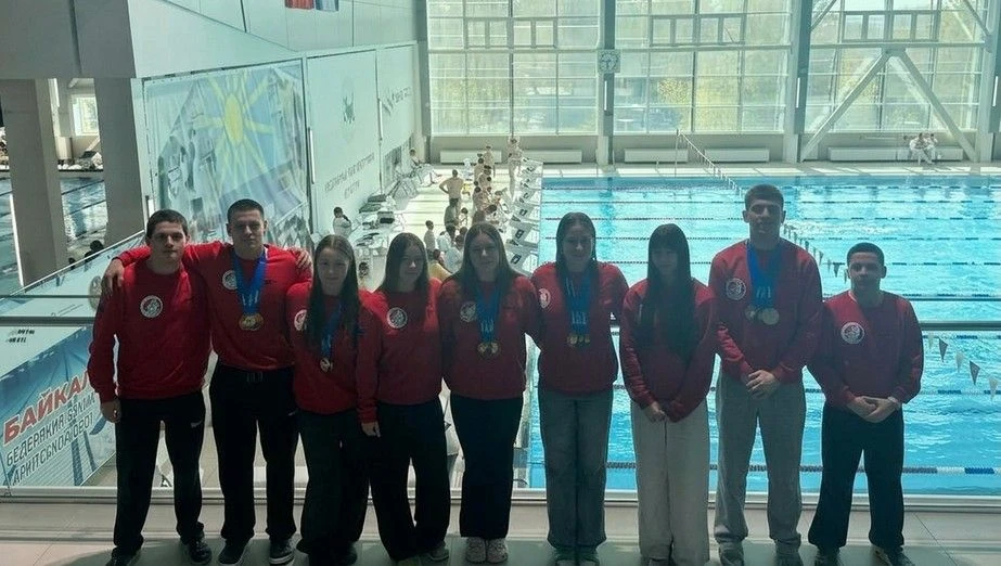 🏊‍♂️ Юные пловцы из Тайшетского округа «взяли» 12 медалей на областных соревнованиях