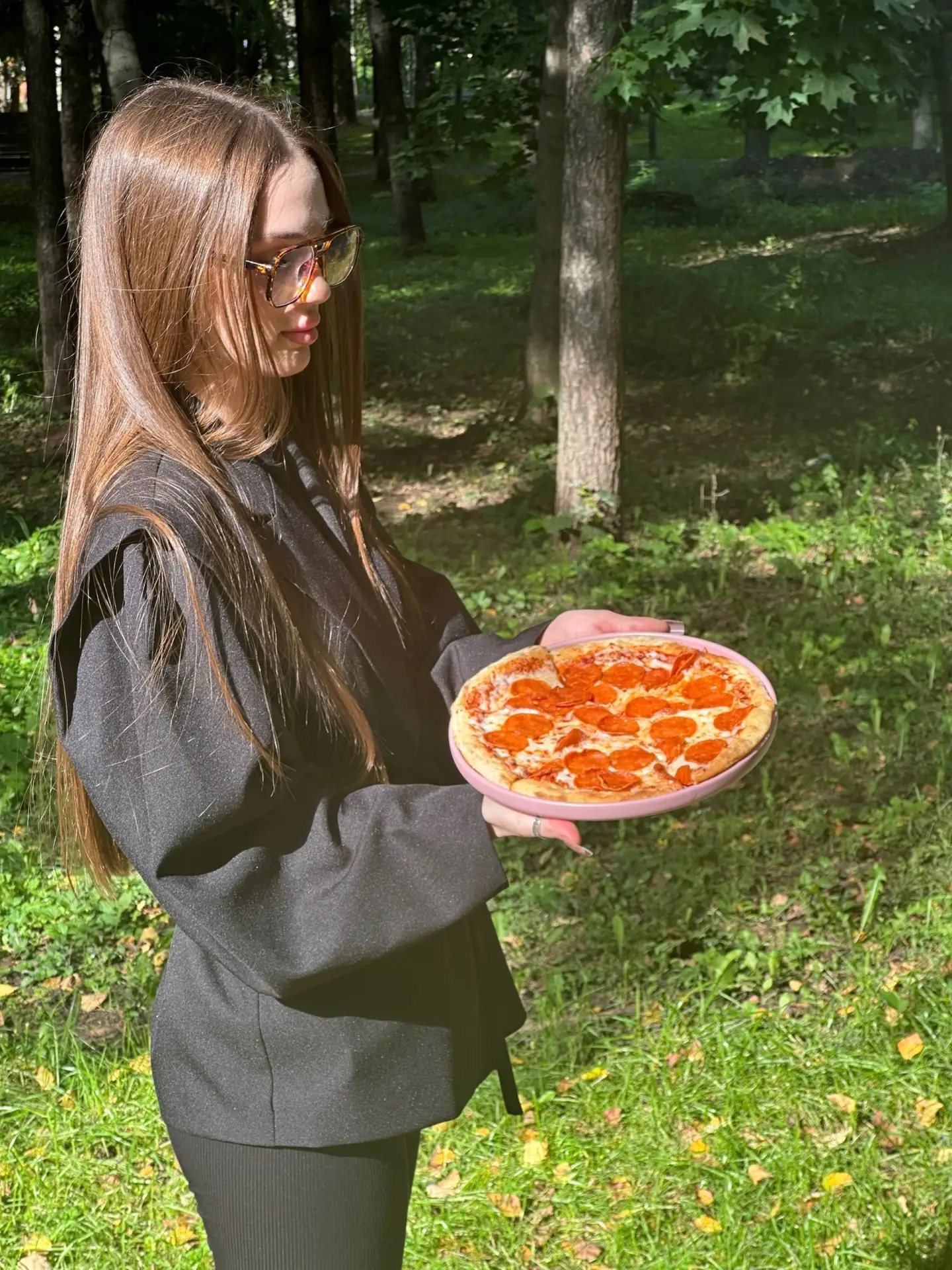 😌 Когда холодильник снова не предлагает ничего интересного — самое время открыть меню!