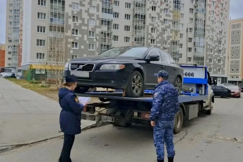 ✅ В Новочебоксарске должник погасил долг более 1,1 млн рублей после ареста автомобиля

Cудебные прис