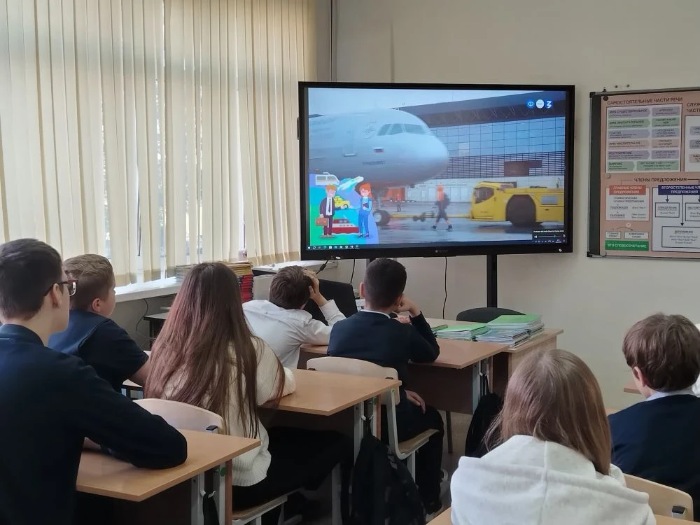 🚂 Сегодня в МОУ «Глебовская СОШ» прошли профориентационные уроки!  В 6–11 классах состоялось занятие