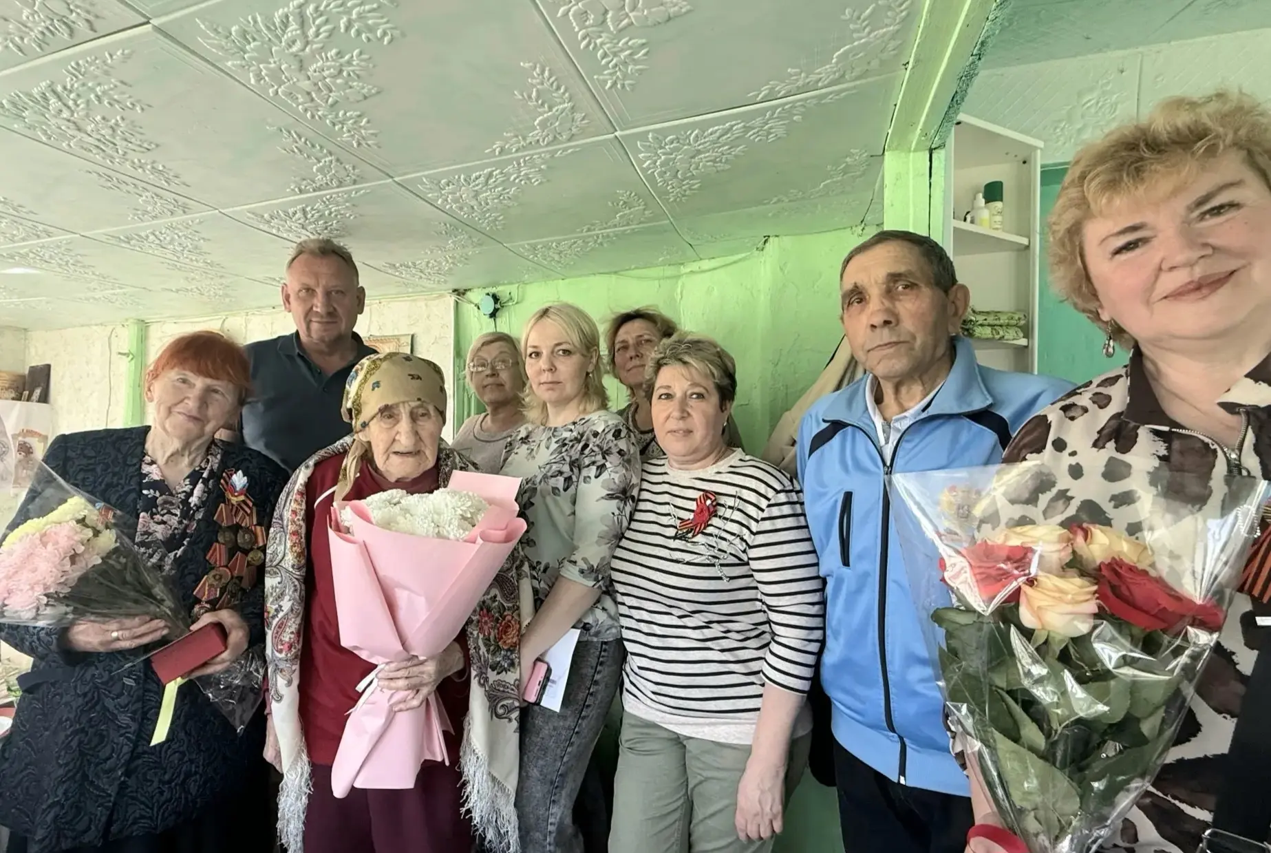 Сегодня жительнице деревни Рассохты Александре Александровне Орловой исполнилось сто лет.  В 1941 го