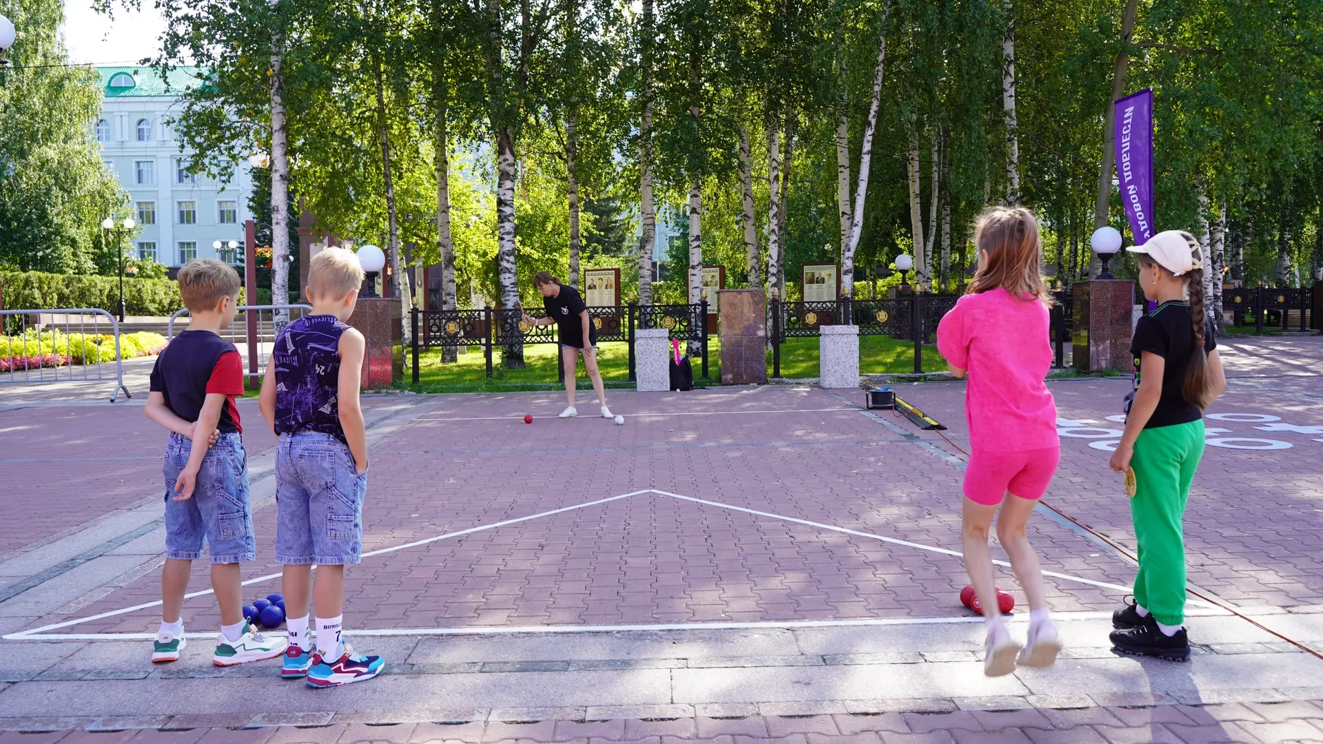 🔴🔵⚪️Бочча – спорт для всех: как Югра знакомила гостей с паралимпийской игрой