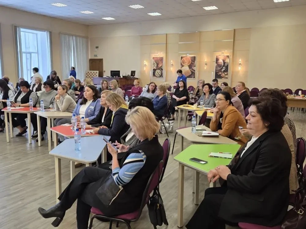 🌍 «Клуб директоров» в путешествии по «Золотому кольцу России»  С 23 по 28 марта директора со всей ст