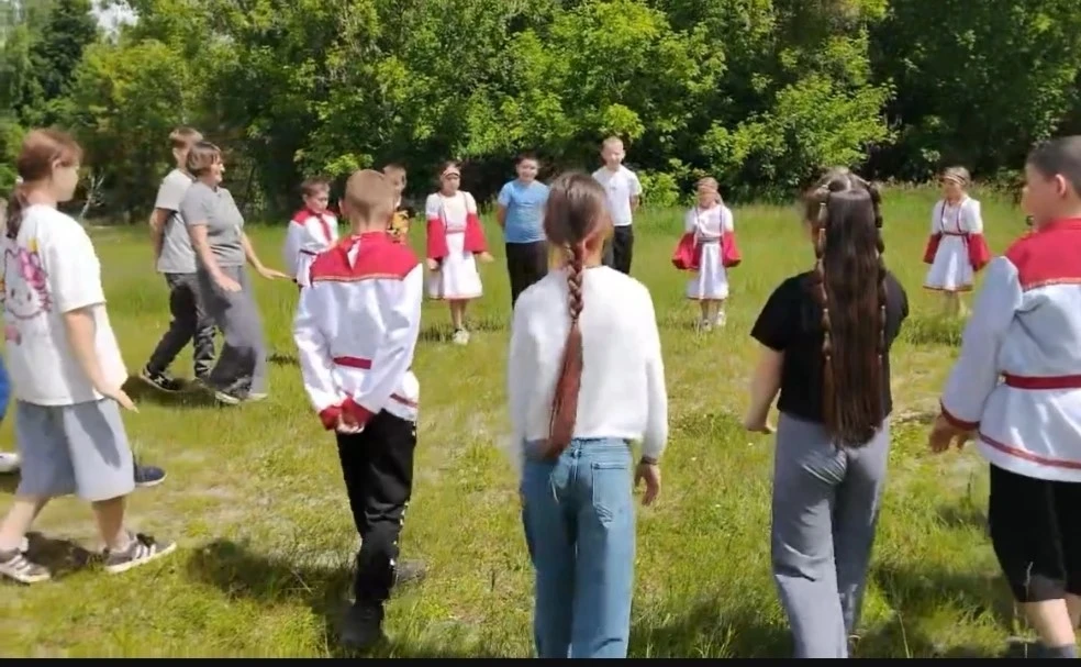 Яркие эмоции, традиции и дружба: шестой день конкурса «Акатуй в пришкольных лагерях» объединил ребят
