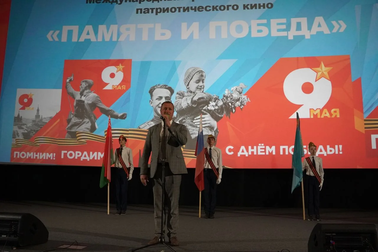 Учащиеся 6Б и 6В классов приняли участие в открытии II Международного фестиваля военного и патриотич