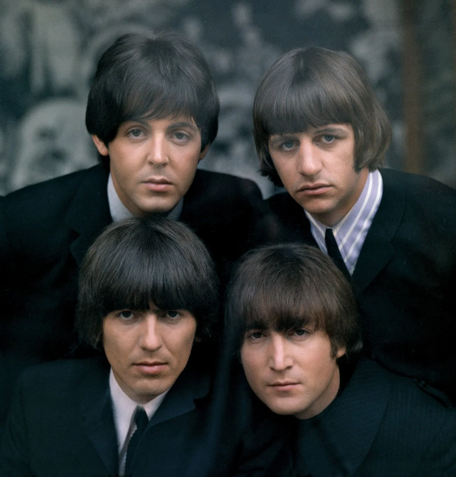 8 малоизвестных фактов о The Beatles и их студийных экспериментах

Финальный аккорд в «A Day in the 