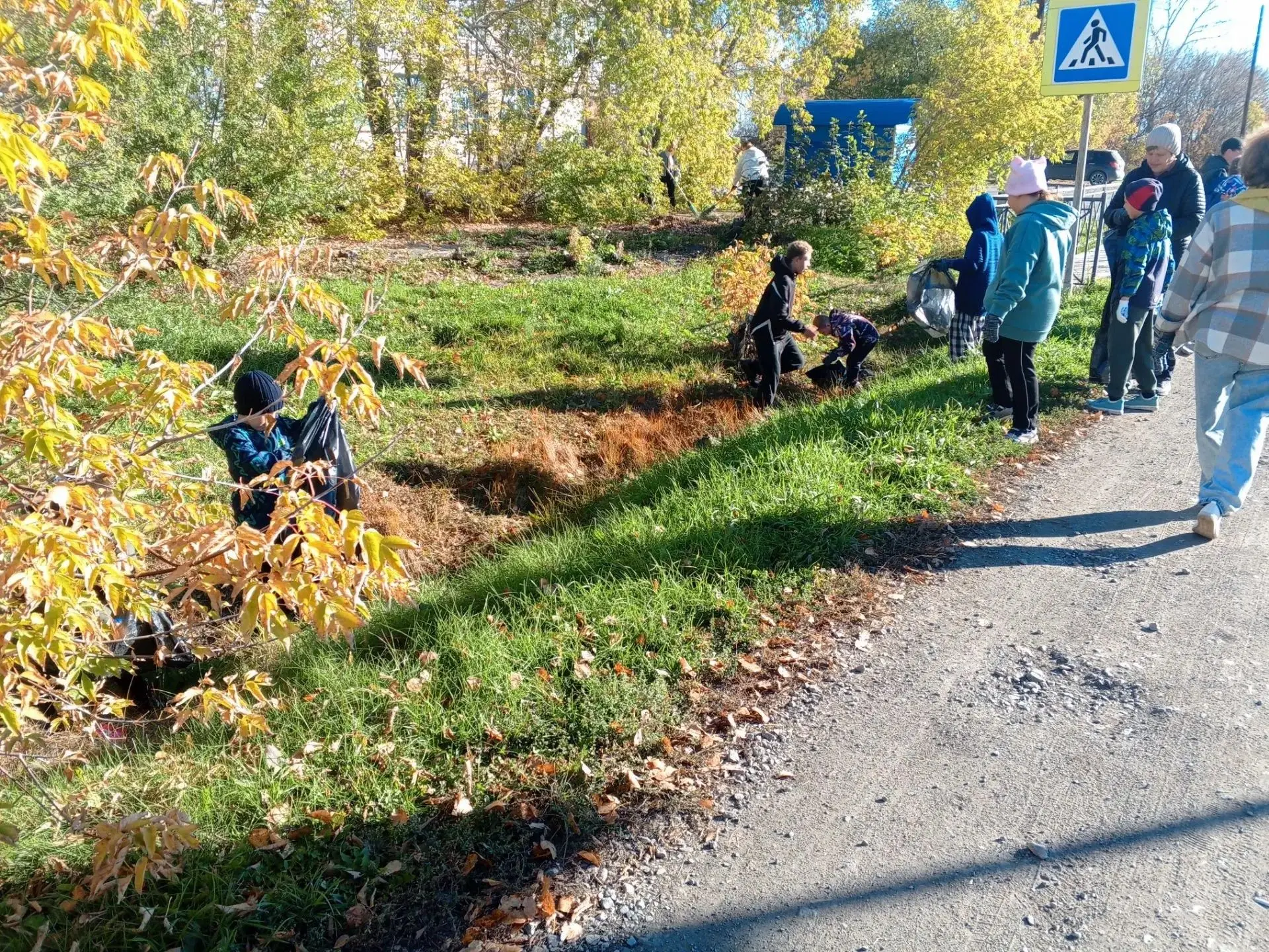 🔗Сделаем наш округ чище вместе! Школа приняла участие в общеокружном санитарном дне