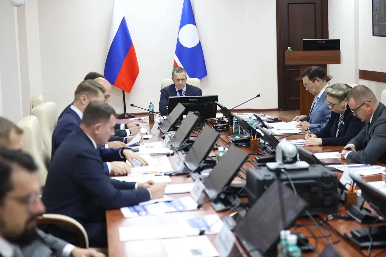 Сегодня в Якутск с рабочей поездкой прибыл Заместитель Председателя Правительства Росси...