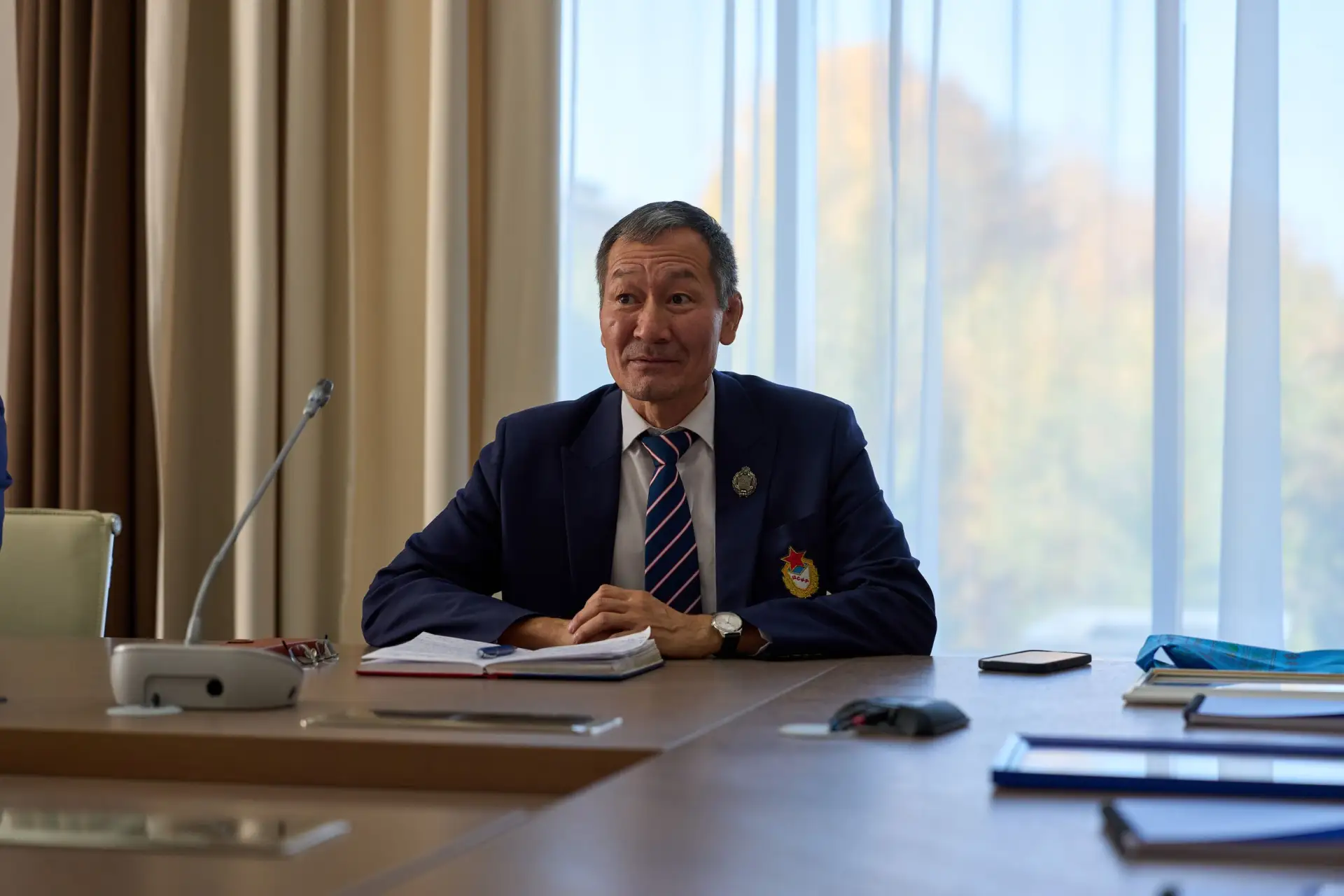 🔴🔵 Артём Громов встретился с тренерами спортивной школы «ЦСКА-Тыва»