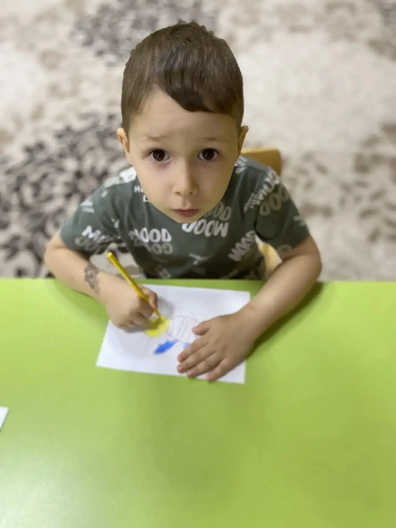 ☀️ Сегодня в группе «Звёздочки» прошёл творческий день, посвящённый Дню пчёл!