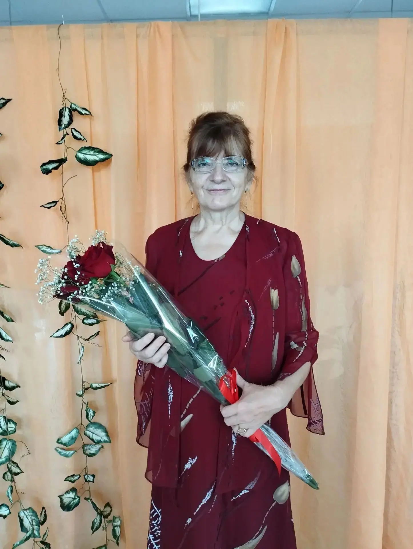 17 августа свой 65-летний юбилей отмечает социальный работник МБУ ЗР ЦСО» Митусова Ирин...