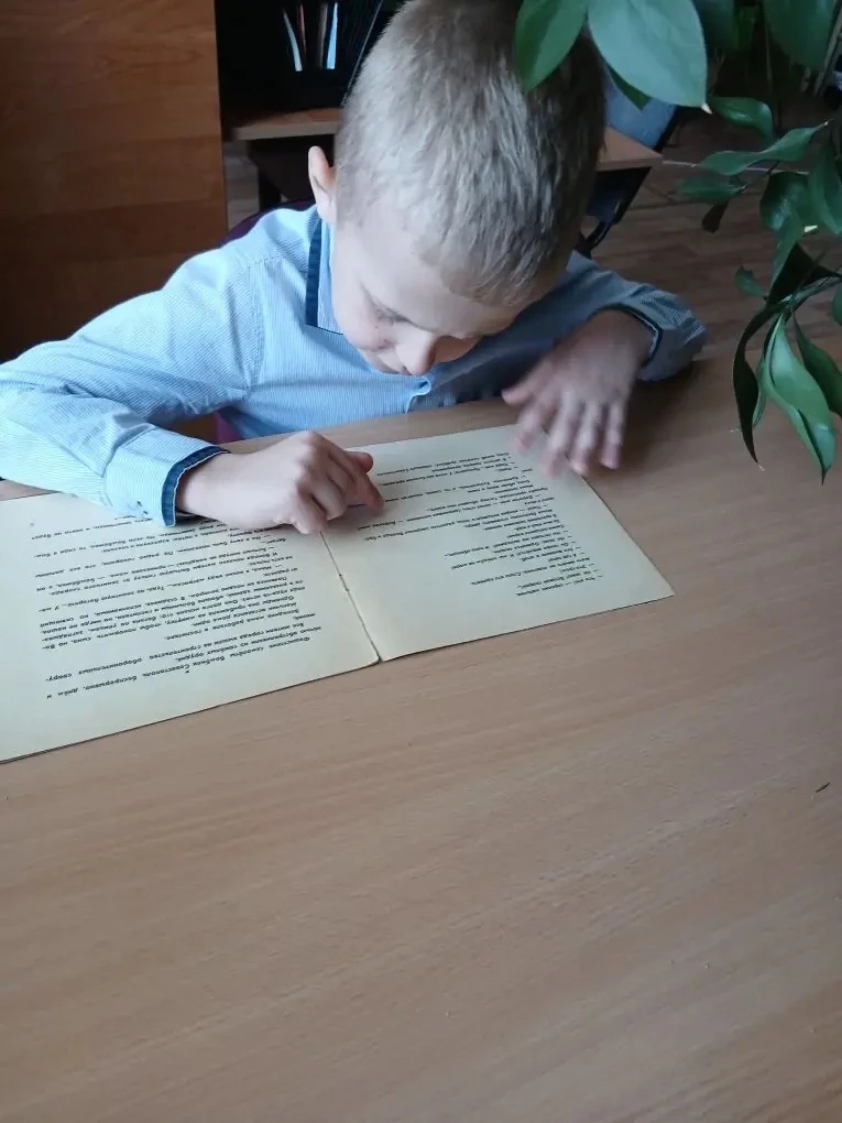 6 мая в школьной библиотеке (корпус 2) ученики 1А класса присоединились к Международной акции «Читае