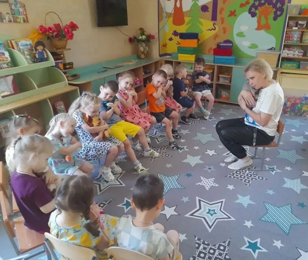 🌟 Сегодня в нашем детском саду прошел замечательный день любимой игрушки! 🎉 Дети с радостью принес