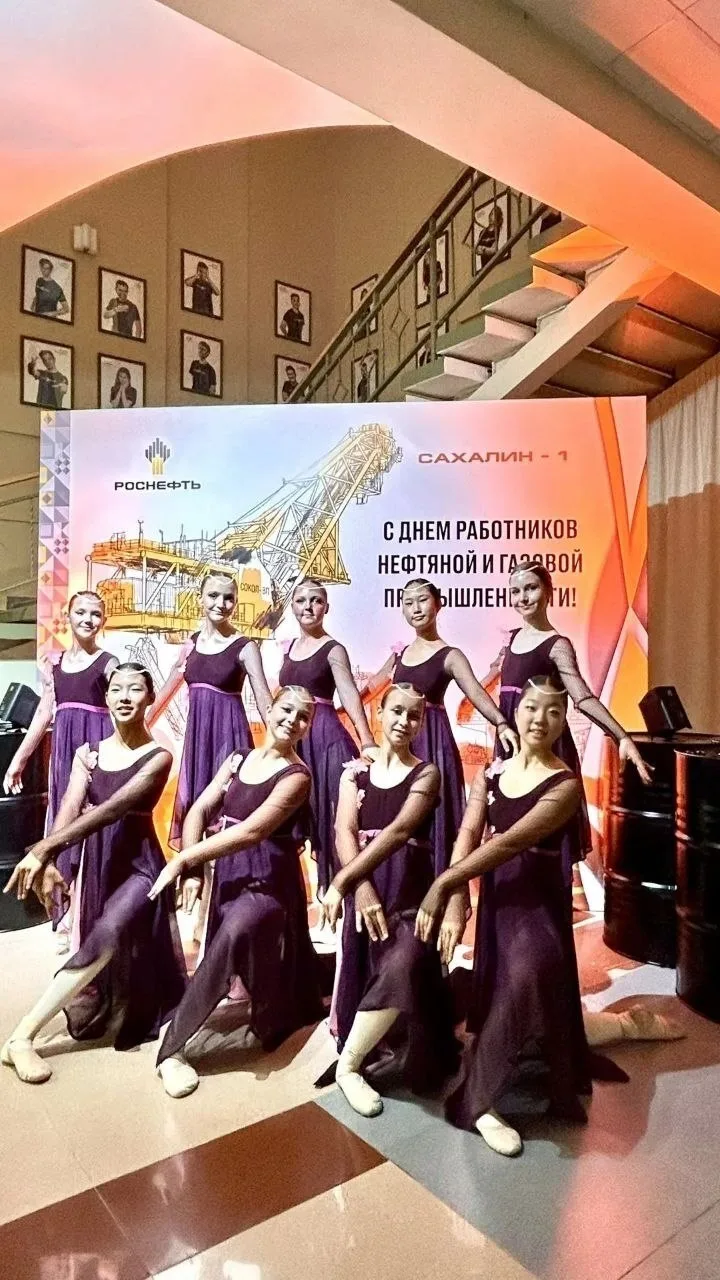 🎉 4 сентября в Чехов-центре состоялся праздничный концерт, посвящённый Дню работников ...