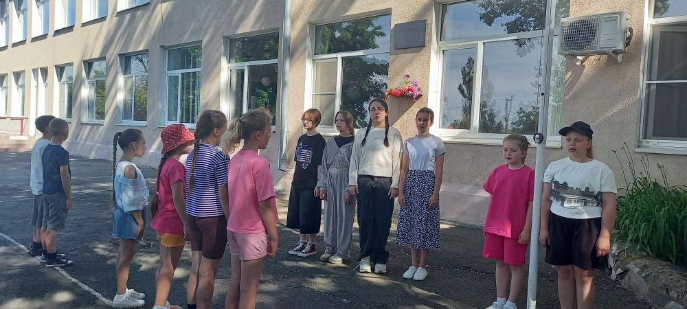 Дневник ЛДПД "Подсолнух ". День   третий.