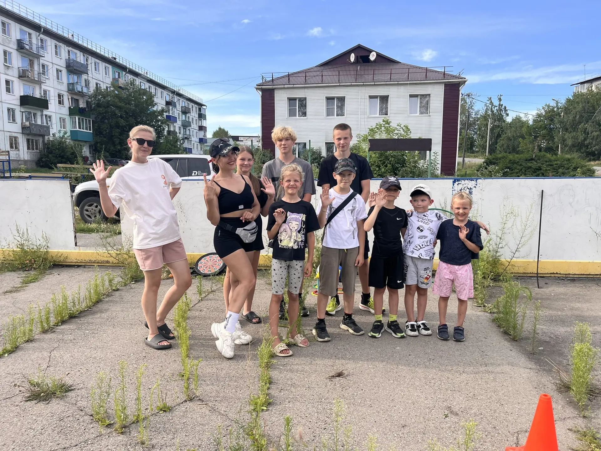 24.07.2026 на хоккейном корте п.Тайтурка состоялась веселая игровая программа для детей.
Ребята соре