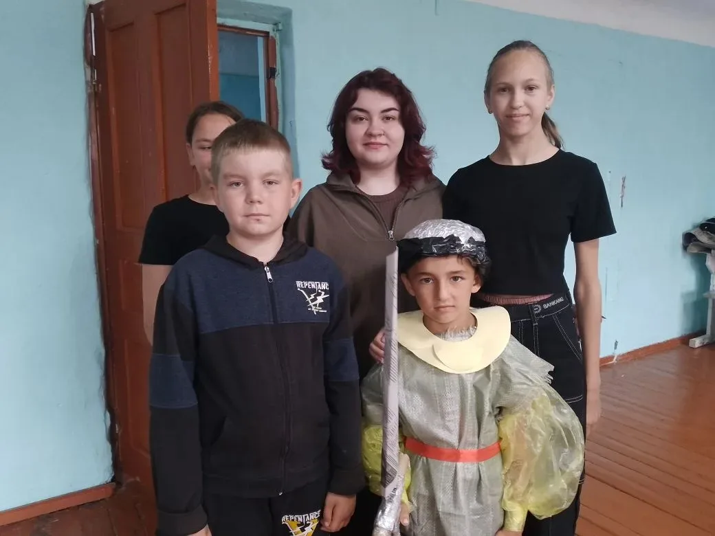 Второй день в нашем лагере прошел по треку "Орленок -мастер". Ребята, со своими вожатым...