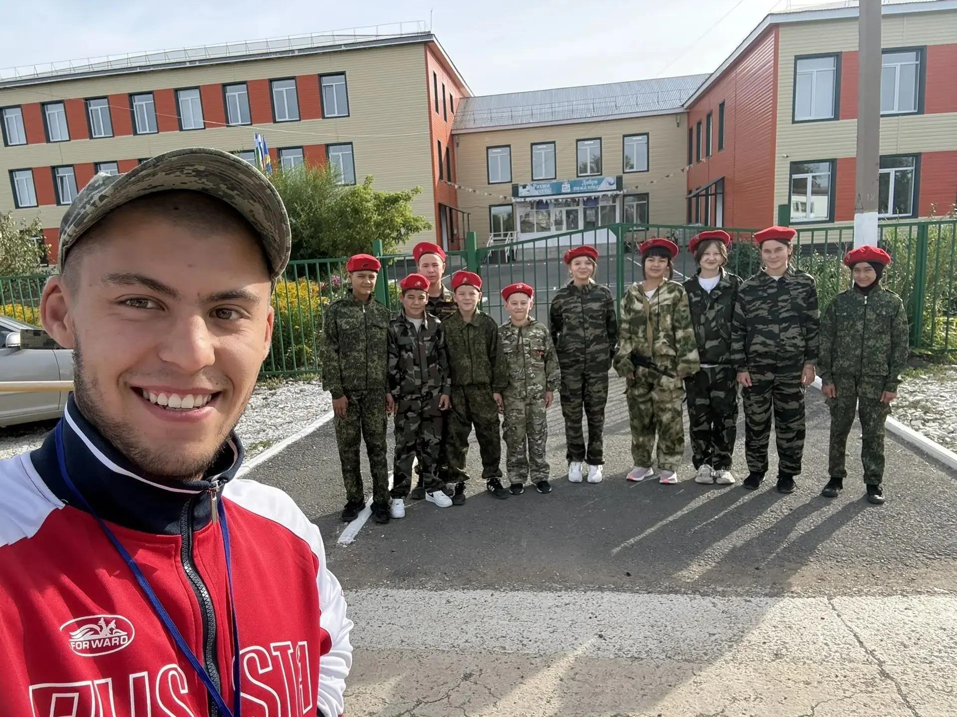 🇷🇺 «ЮНАРМЕЙСКИЕ ИГРЫ» — НАША ШКОЛА В ЧИСЛЕ ЛУЧШИХ! 🏆