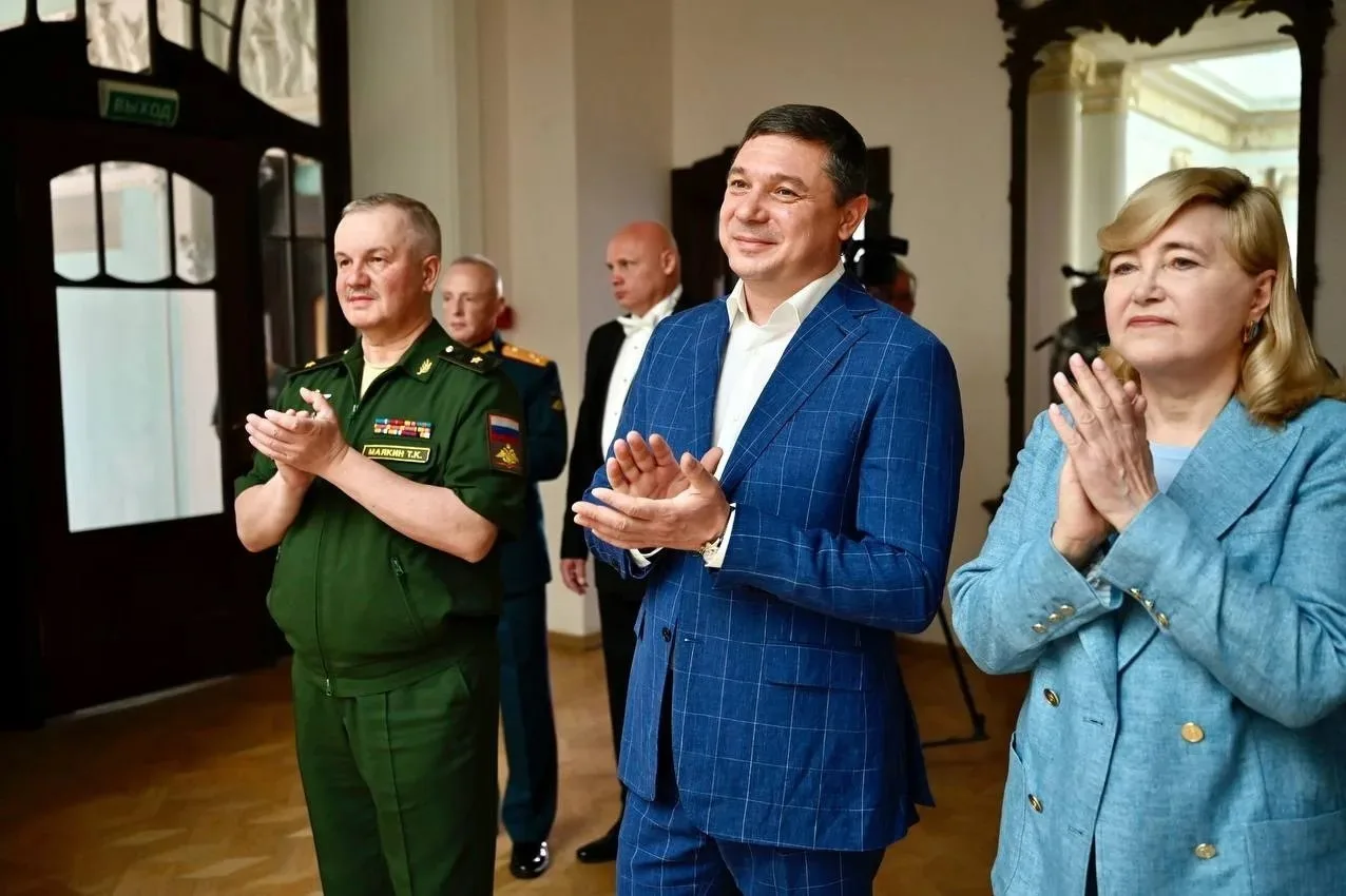 В Тамбове в музейном комплексе "Усадьба Асеевых", на днях открылась очень интересная выставка — "Неи