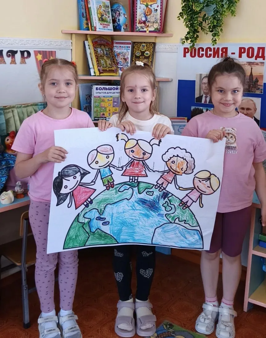 Весело и задорно прошёл День защиты детей в группе "Колокольчик"!