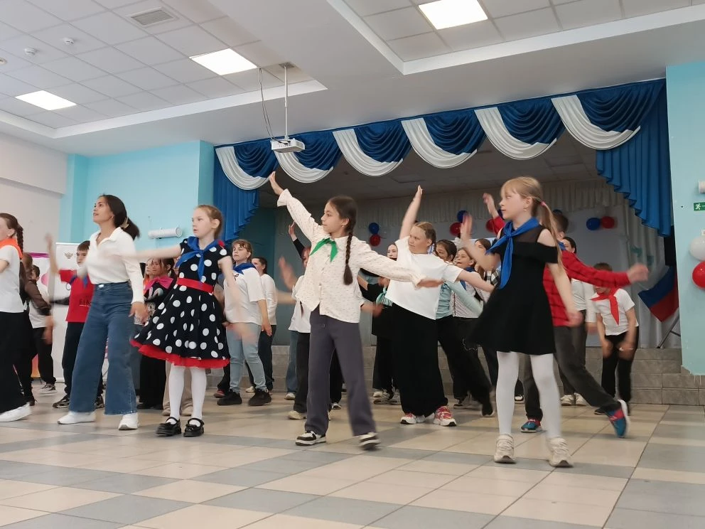 🎈🎈🎈ОТКРЫТИЕ ПЕРВОЙ СМЕНЫ ЛЕТНЕГО ЛАГЕРЯ: "ОЖЕРЕЛЬЕ РОССИИ-В ЕДИНСТВЕ НАША СИЛА"🎈🎈🎈