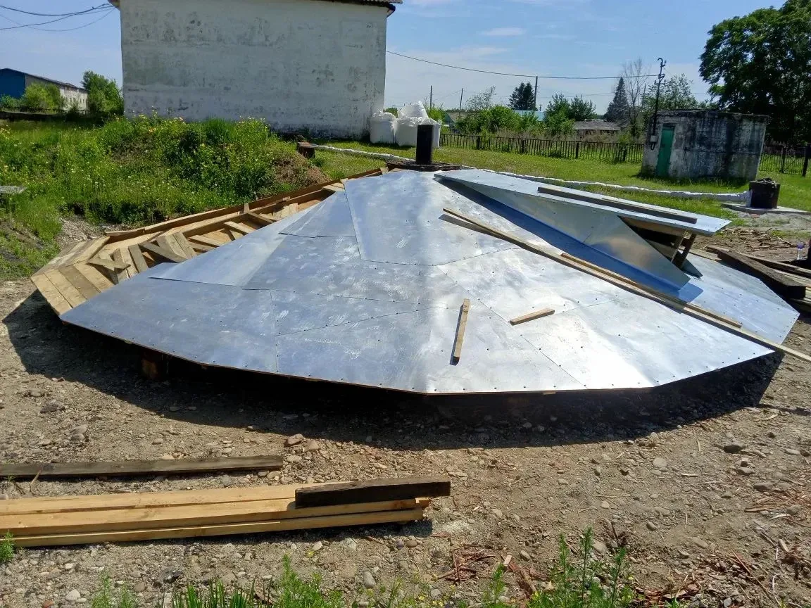💧 Водонапорная башня — сердце водоснабжения села, и сейчас она в надёжных руках!

Наши специалисты 