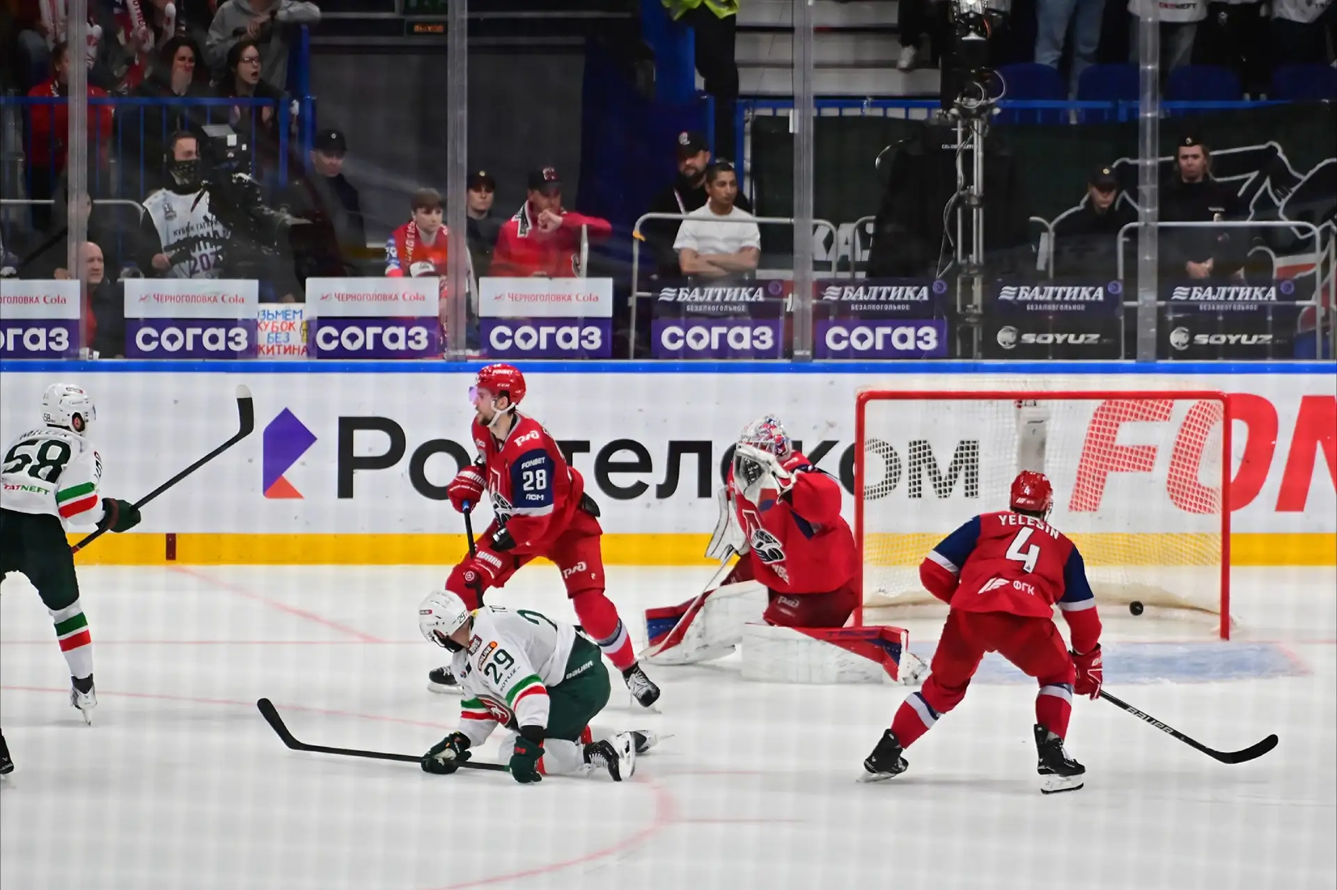 🏒 «Получили то, что заслуживали»: Боб Хартли об игре ярославского «Локомотива»  Напомним, второй мат