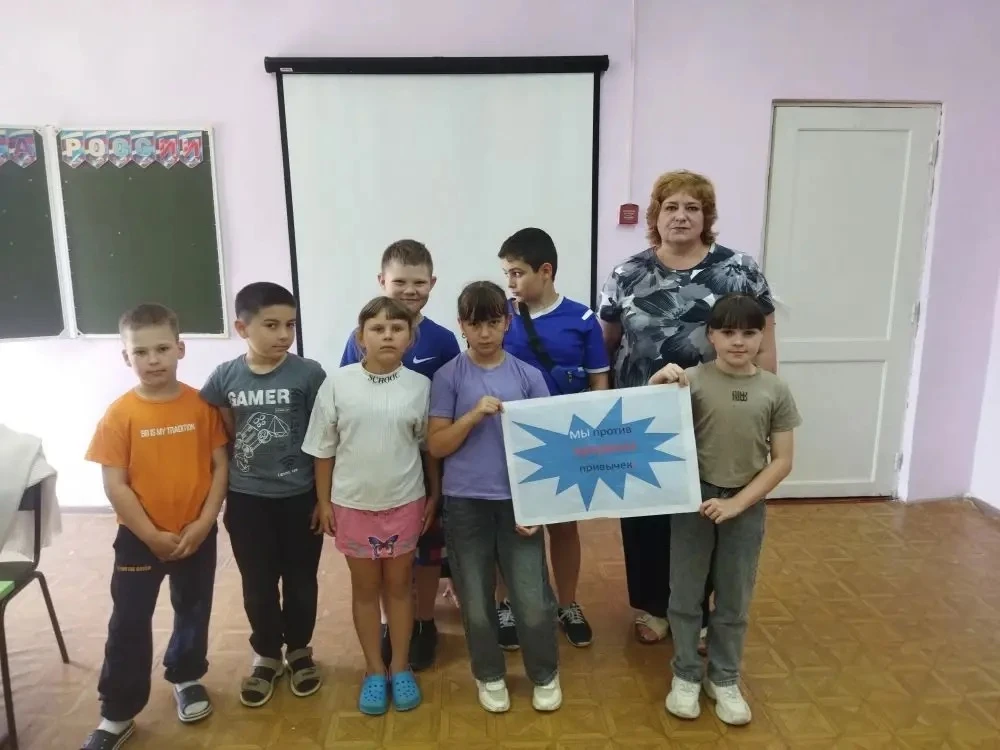 ✅19 июня в ЛДП "Сказка" прошёл тематический день "День памяти погибшим в Великой Отечественной войне