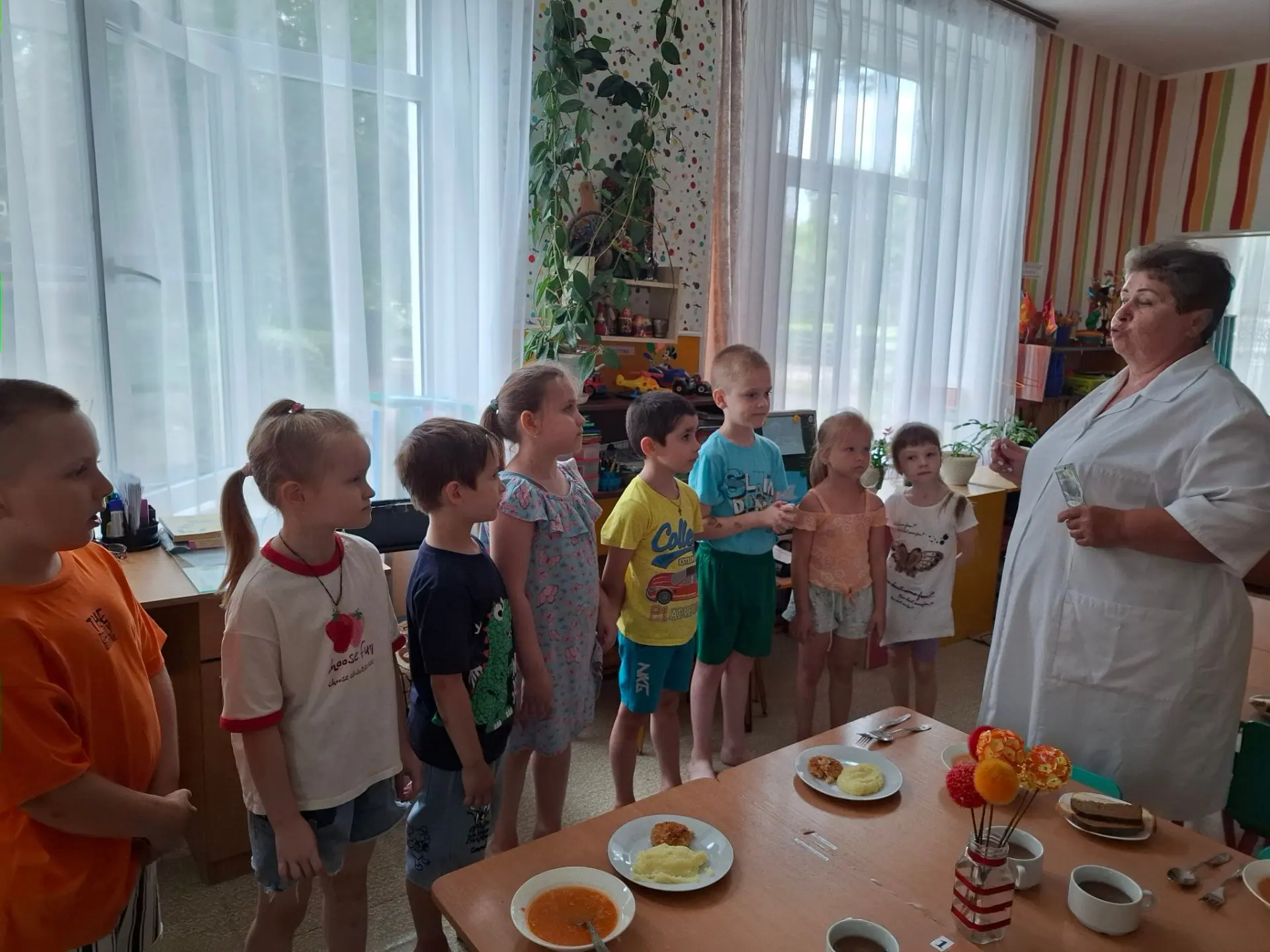 Фото
