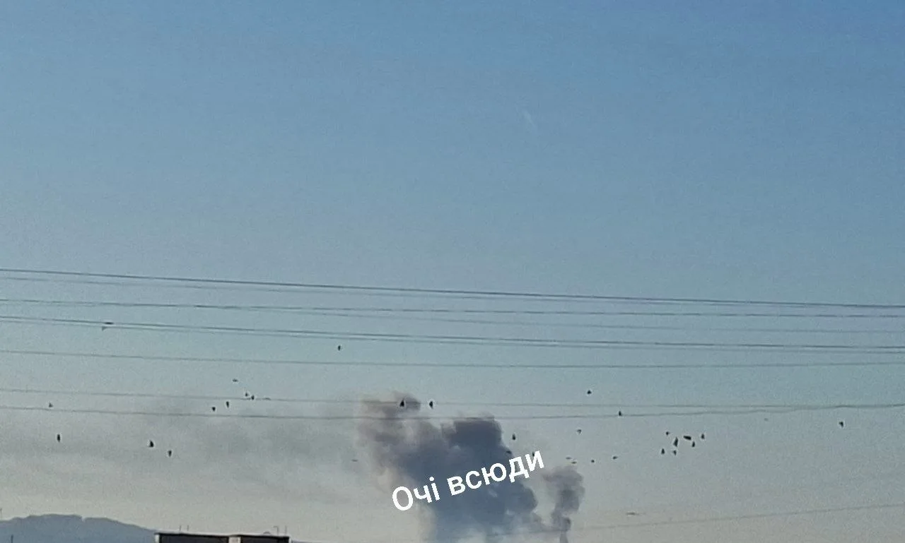 08:10-08:30 Запорожская область - взрывы💥 УМПК. На фото последствия прилетов УМПК в ок...