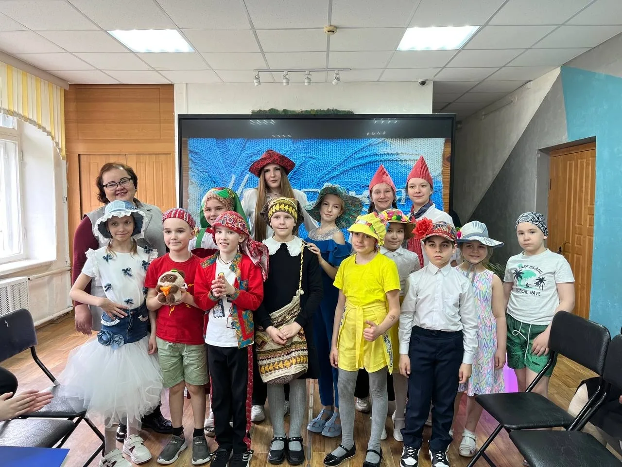 🎨 «Ивановская палитра» - праздник творчества и традиций!  👒В нашей школе прошёл конкурс «Ивановская 