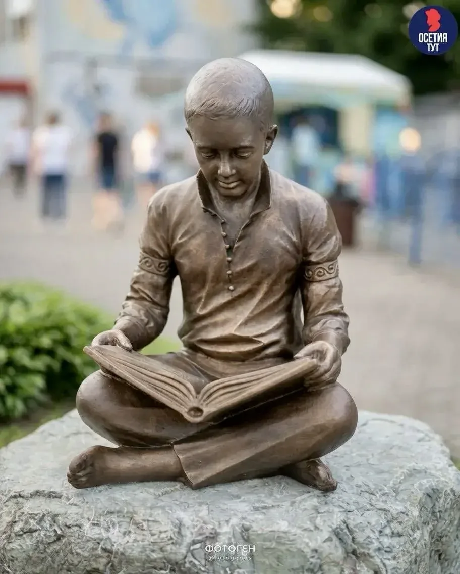 Друзья, мы гордимся не только нашими учениками, но и их родителями! ❤️

В 6 «А» классе учится замеча