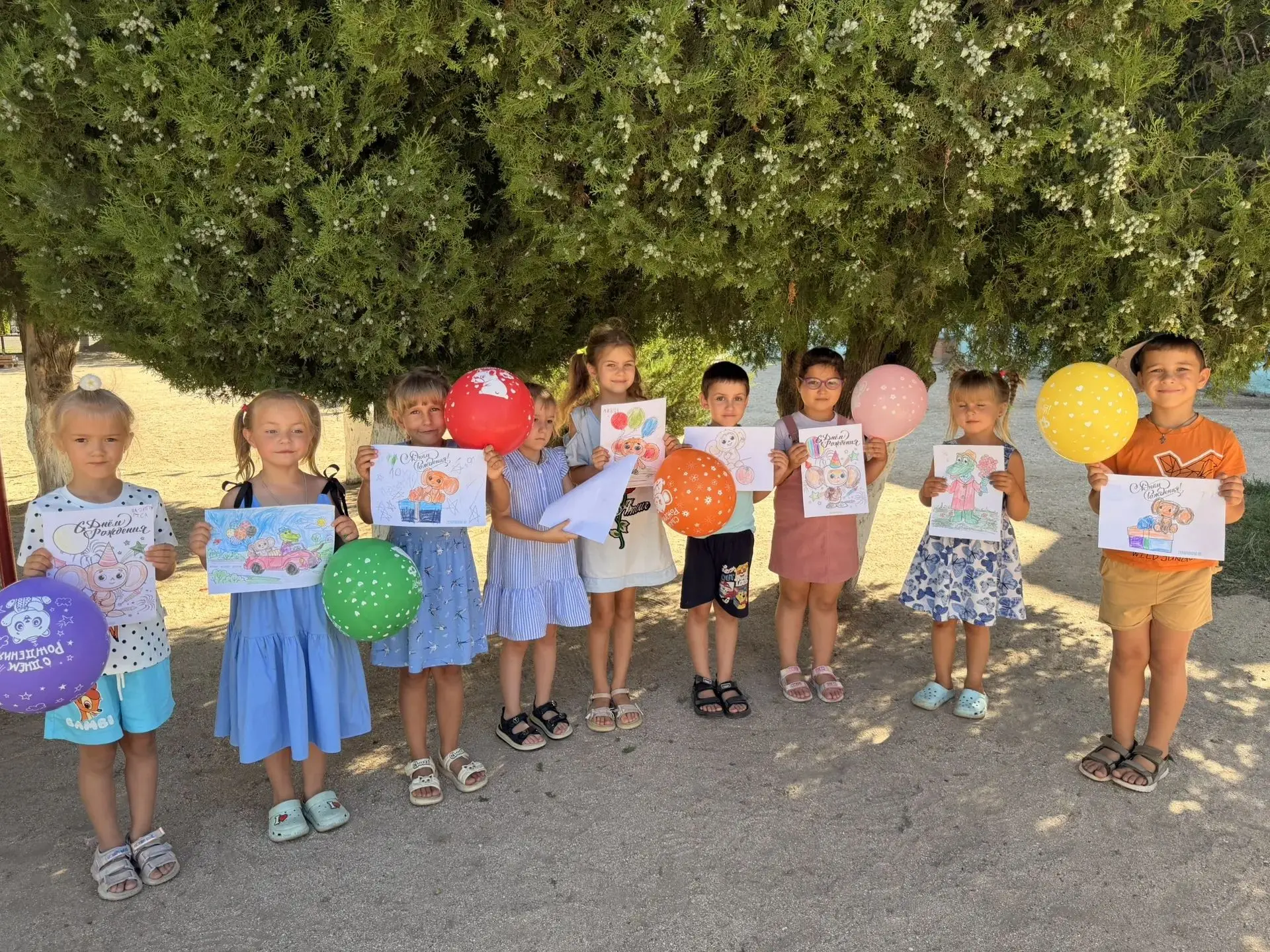 🎈День Рождения  Чебурашки 🍊 Сегодня в подготовительной группе, царило настоящее творч...