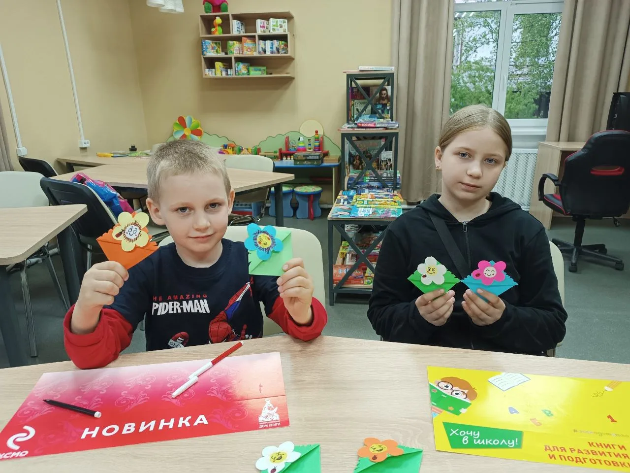 🌺Мастер-класс «Весенний сувенир» прошёл в Беломорской центральной модельной библиотеке.