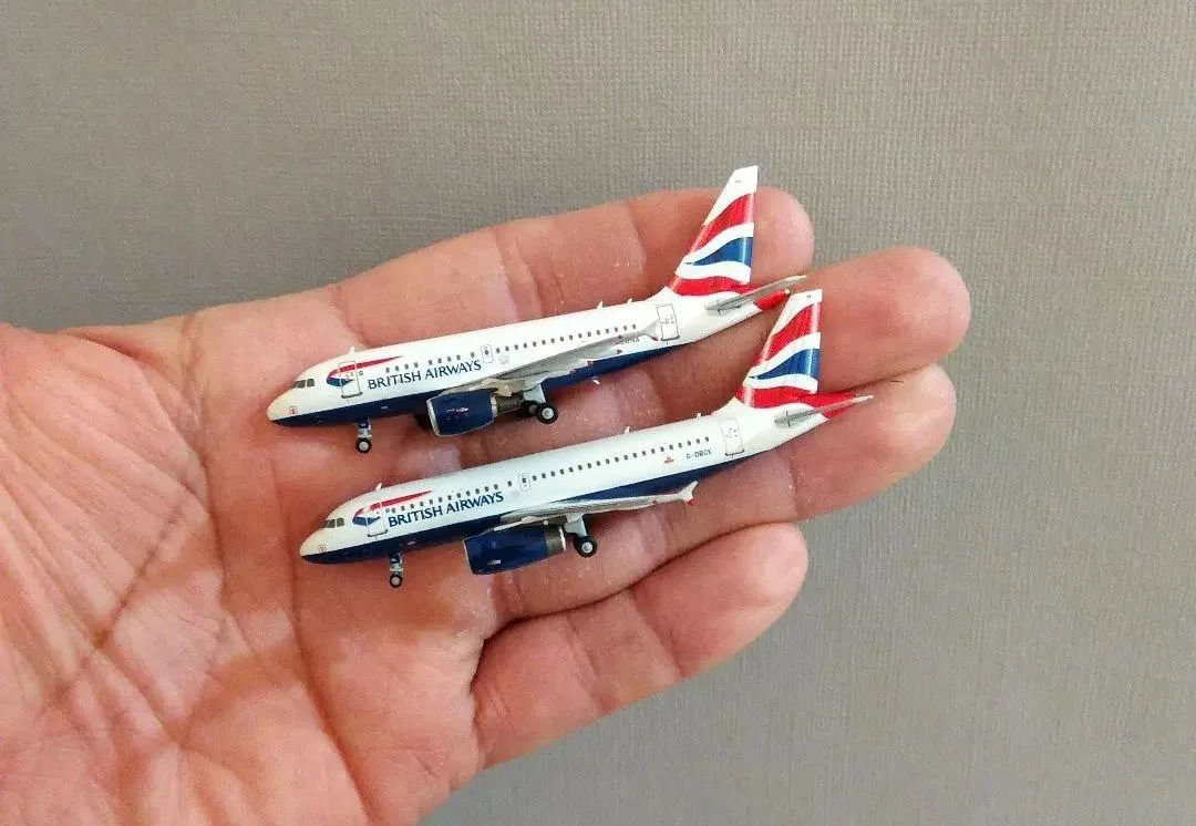 Два малыша ✈✈