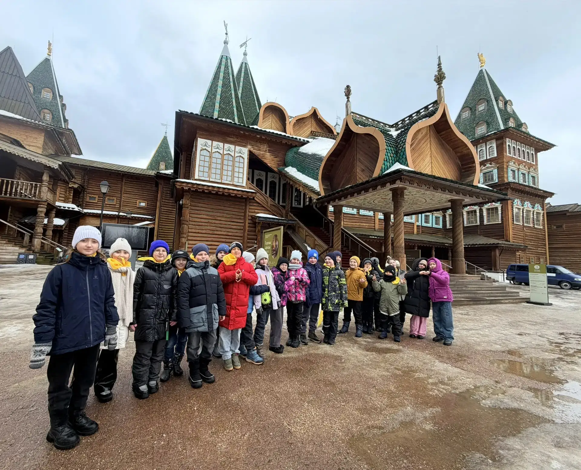 🎒 3 марта ученики 3 «А» класса отправились на увлекательную экскурсию в музей‑заповедник «Коломенско