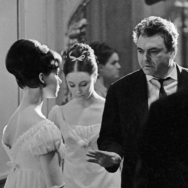 🎬 Людмила Савельева и Сергей Бондарчук во время съемок картины «Война и мир» 1965 года.
