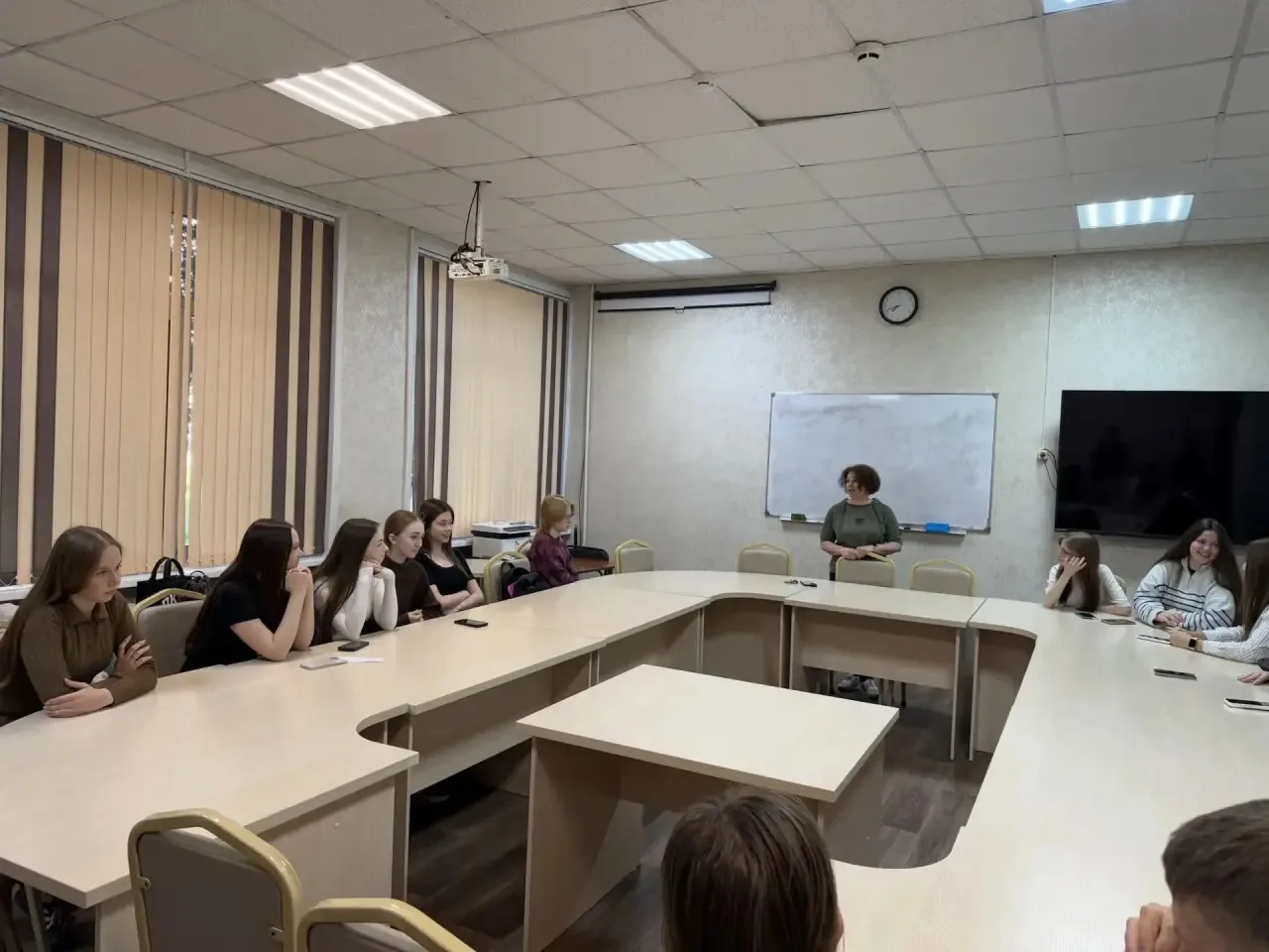 ✨ Встреча с психологом для выпускников ✨ Сегодня для учащихся одиннадцатых классов прошла полезная в