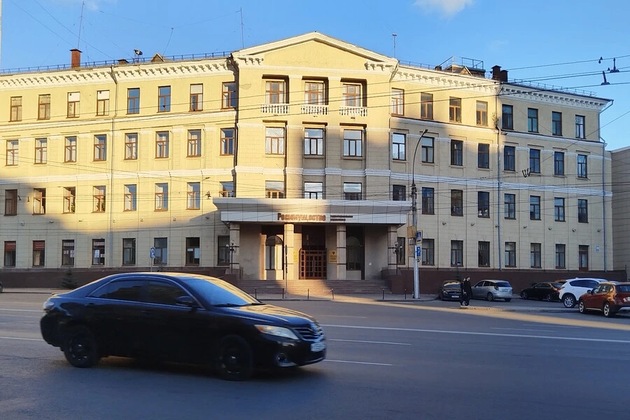 «Теперь смотрят на середнячков»: новосибирскому бизнесу посоветовали не забывать о риск...