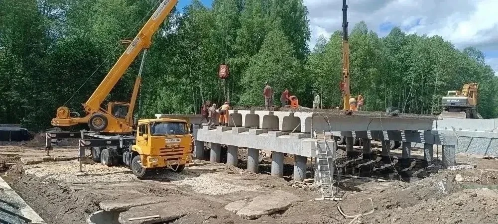 Строительная готовность моста через реку Илеть составляет 60%

«Ранее ко мне поступали обращения от 